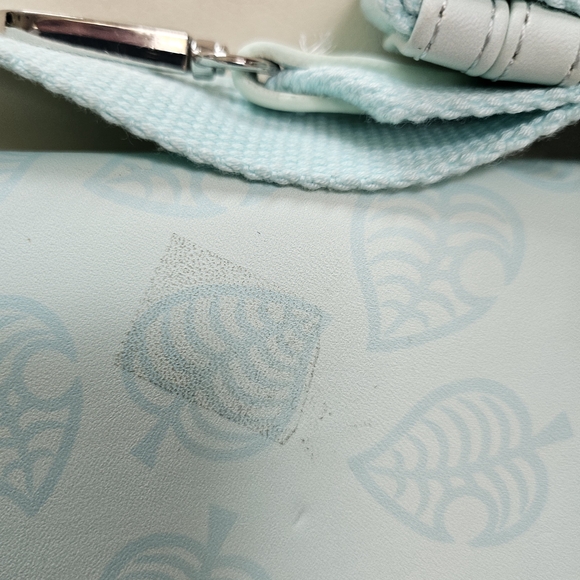 Nintendo Switch Animal Crossing Kids Crossbody Case - Picture 10 of 13